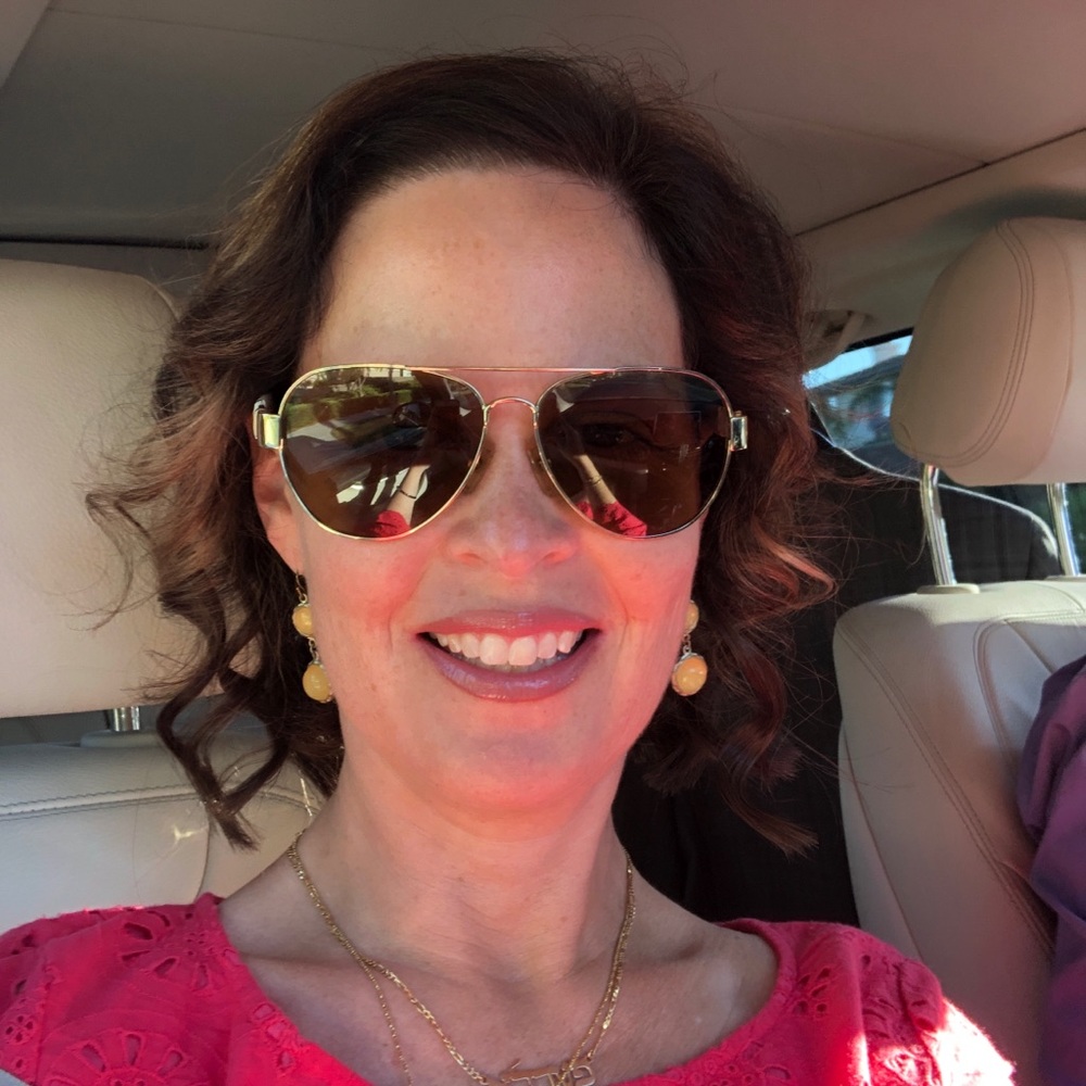 Meet your Posher, Pamela